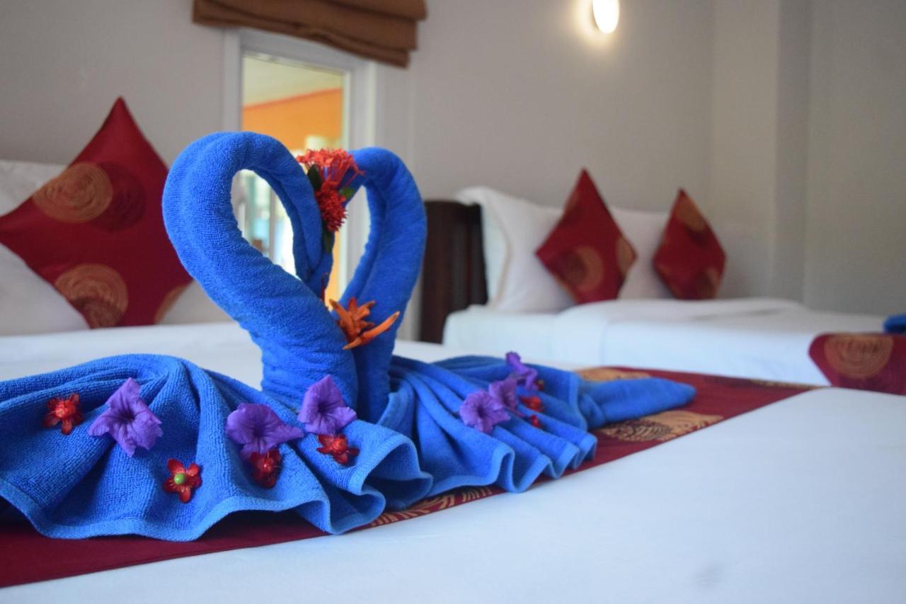 Tamarind Lanta Resort Ko Lanta Extérieur photo